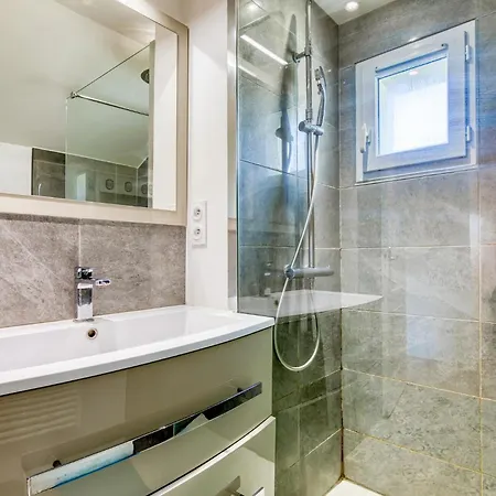 2 Bedroom Pet Friendly In